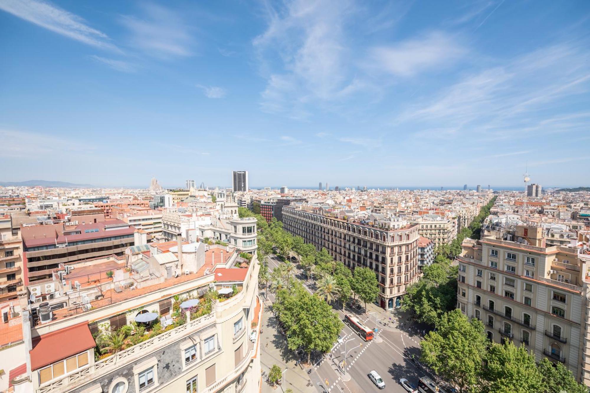 Hesperia Barcelona Presidente Hotel Exterior photo